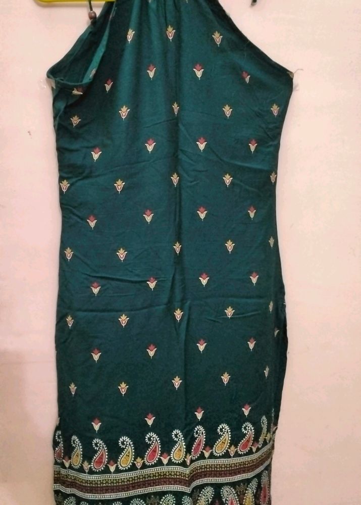 Bottle Green Sleeveless Kurti