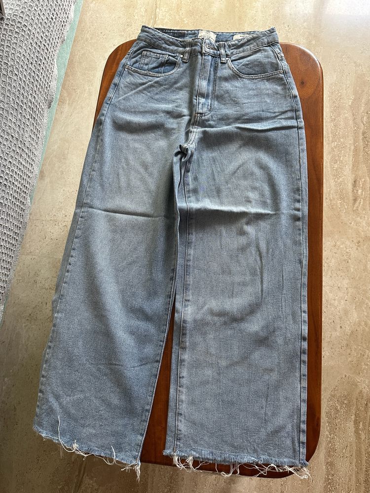 Flated Jeans Brand New