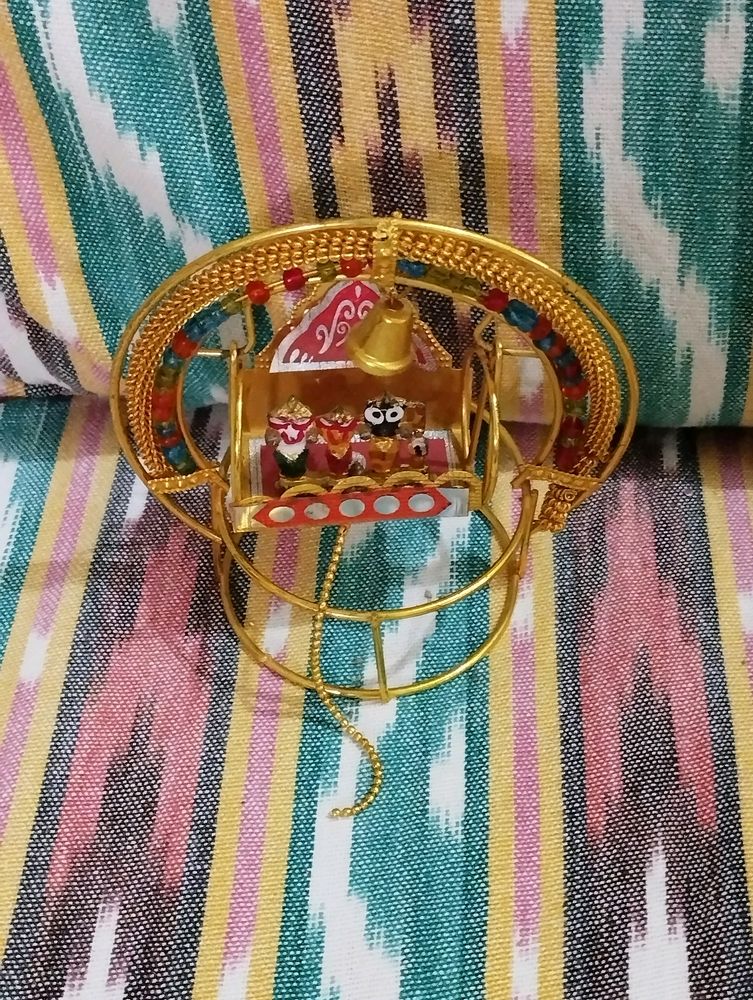 Jhula With Jagarnath Idol