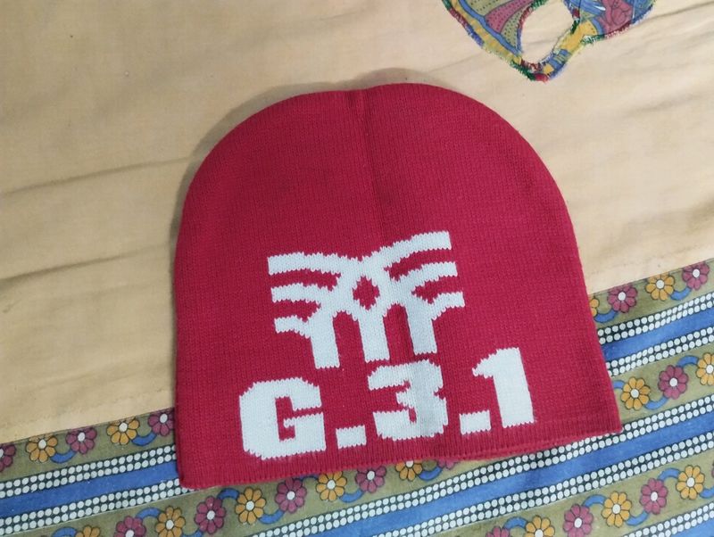 I Want To Sell This Hat