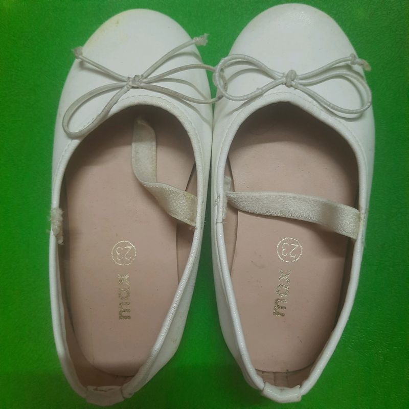 Brand New White Shoes For Baby Girls