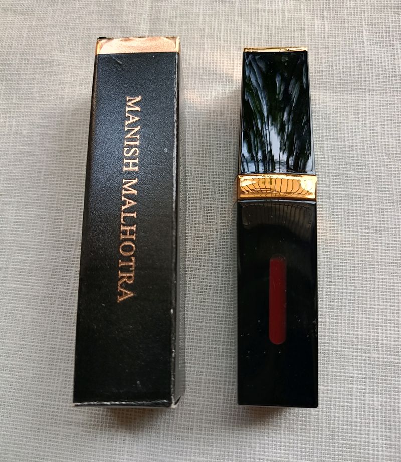 Manish Malhotra Matte Liquid Lipstick