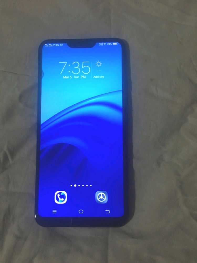 Vivo V1802 ANDROID PHONE