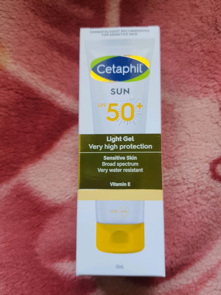 SPF 50+ Cetaphil Light Gel