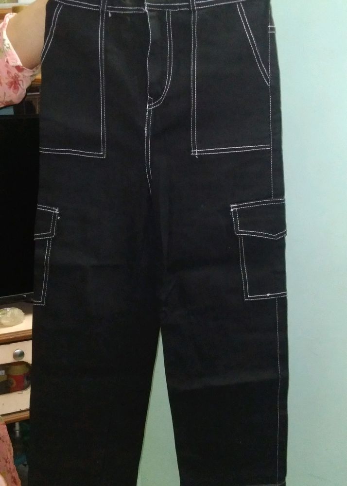 Black Cargo Jeans