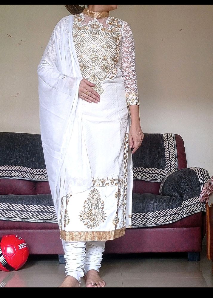 Pakistani Style Kurti Choodidar Pejama Set