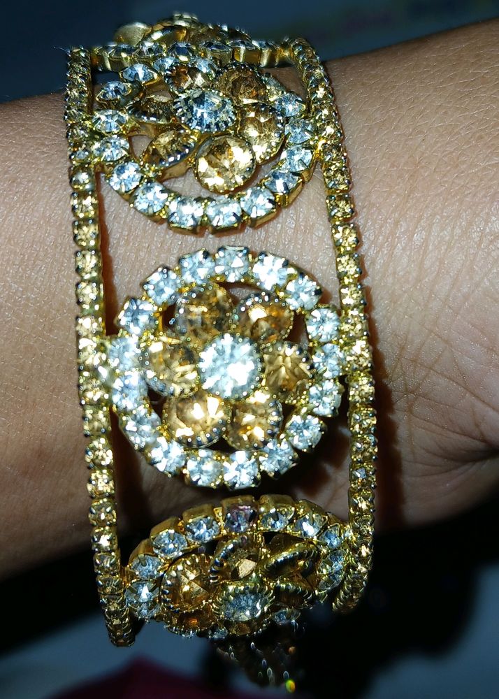 Beautiful  Silver ND Golden Diamonds Braclet