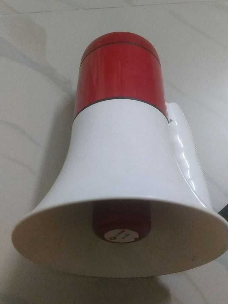 Max Icom Megaphone