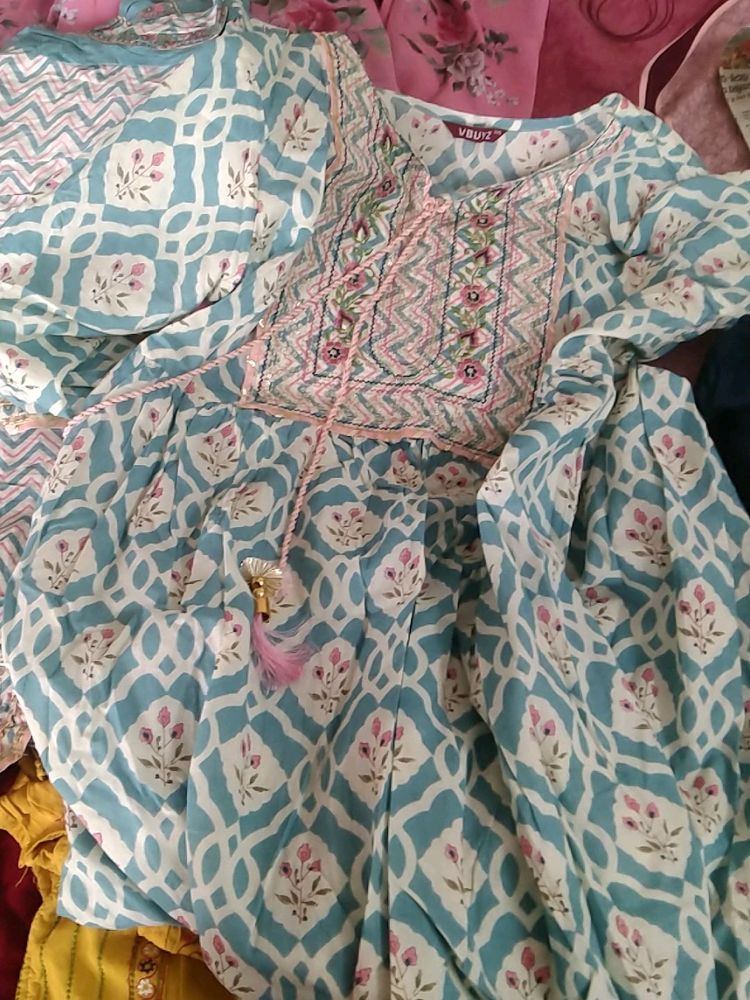 Kurta With Sarara And Dupatta