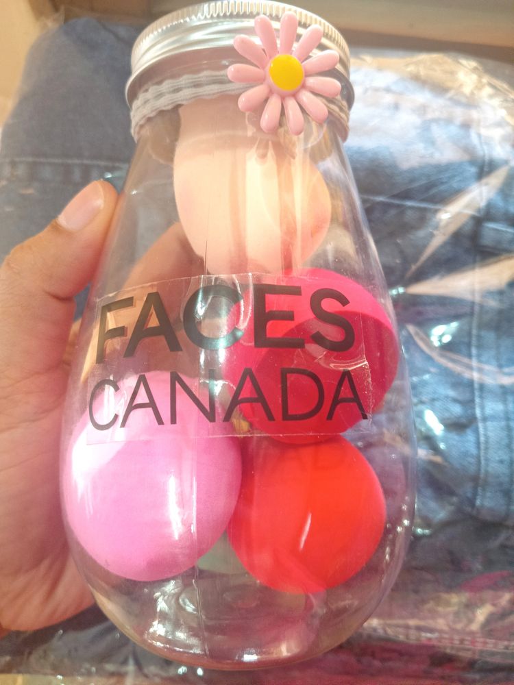 FACES CANADA MAKEUP BLENDERS