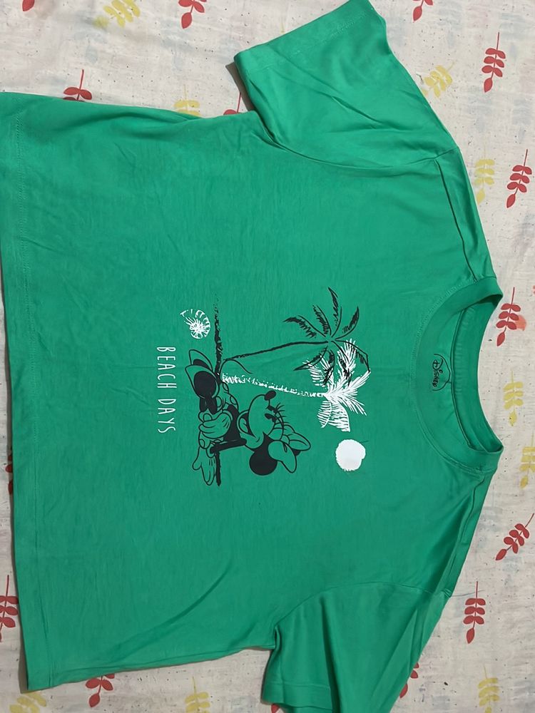 Crop Tshirt Green Color Size-m