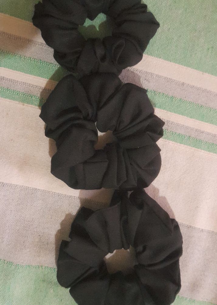 Set Of 3 Blackhair Scrunchies At 80