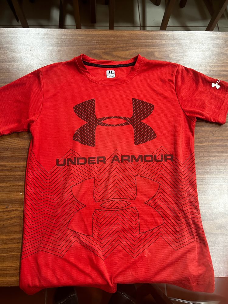 Under Armour T-shirt (ORIGINAL)