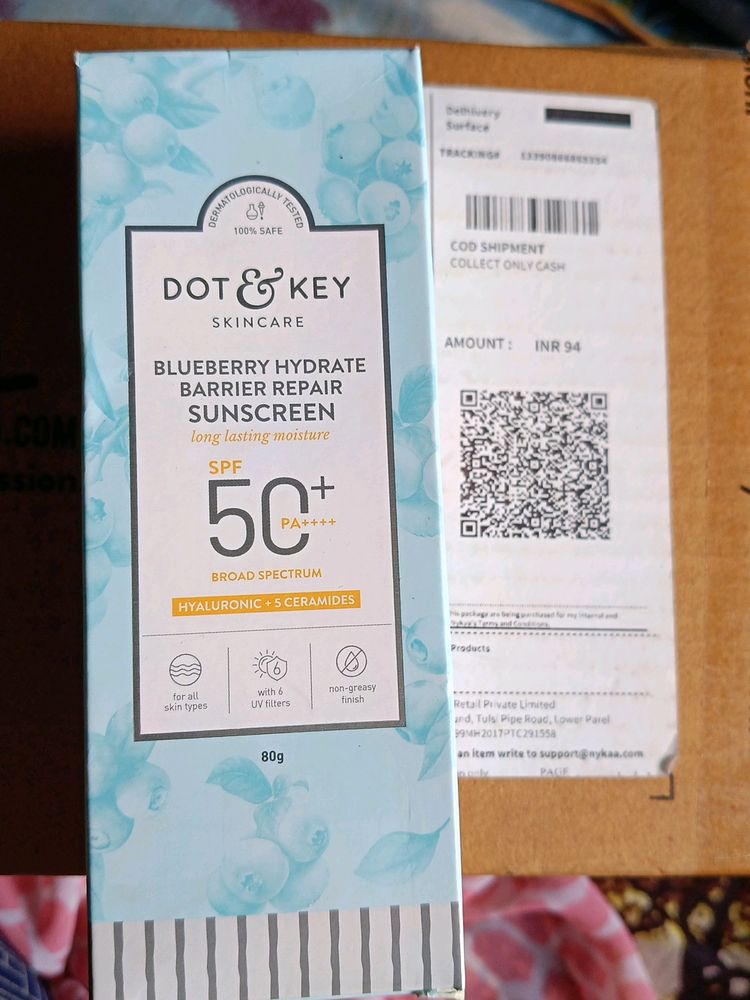 DOT AND KEY SUNSCREEN