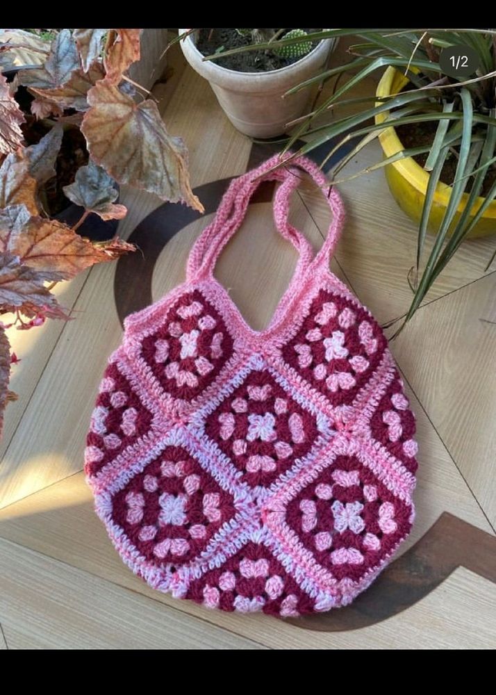 Crochet Hand Bag