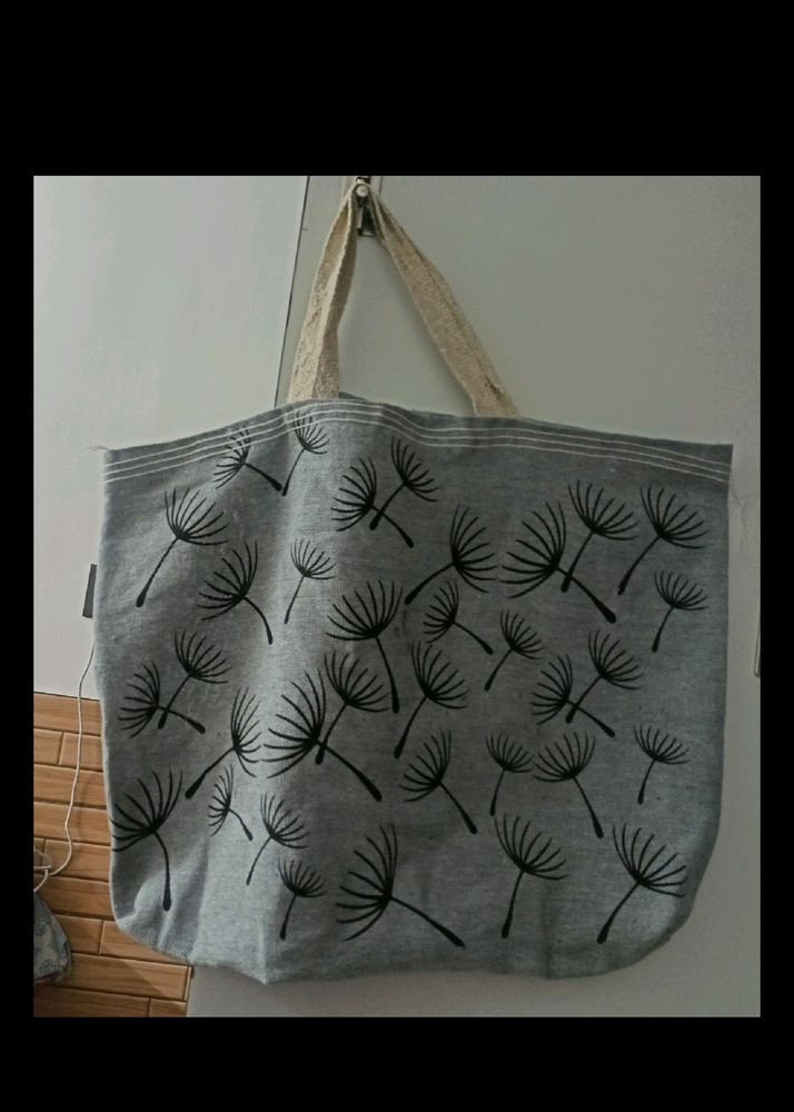 Tote Spacious Hand Bag Black And Grey Colour