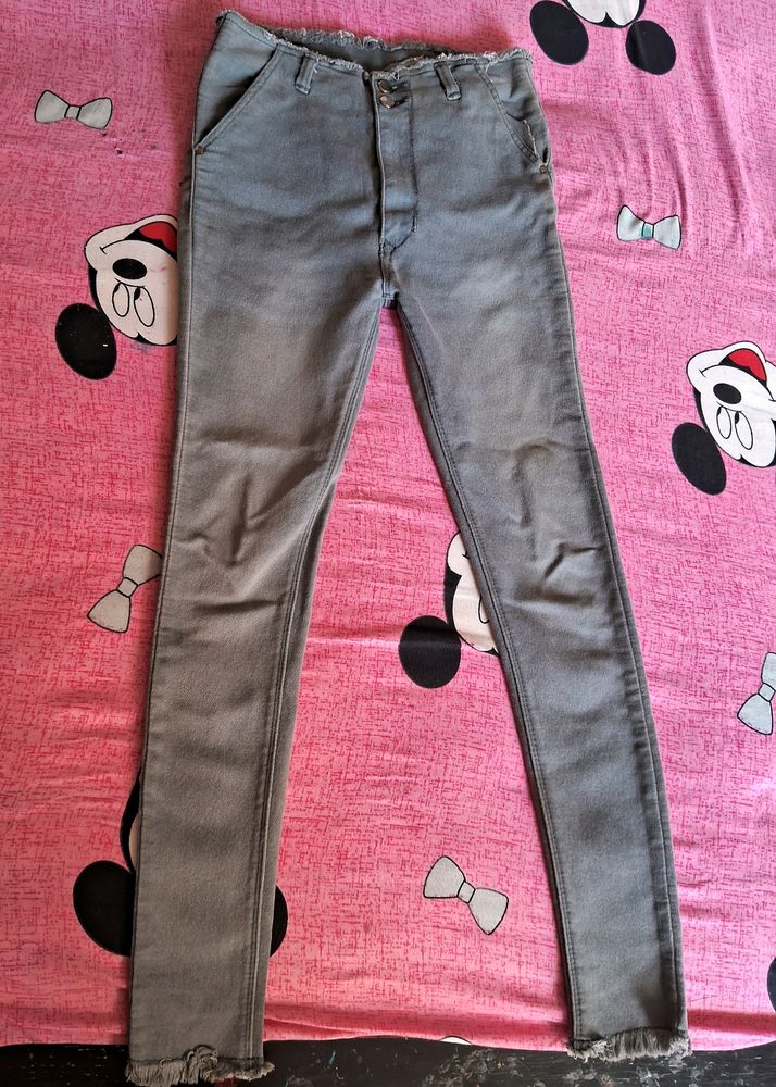 Skinny Grey Jeans 28size