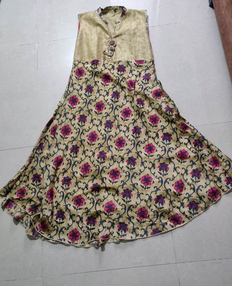 Sleeveless Anarkali Style Dress