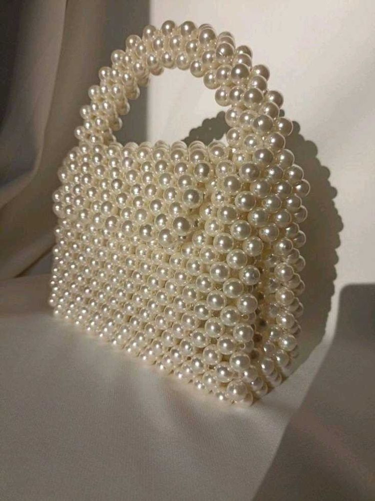 PEARL BEAD BAGS WITH CHAIN