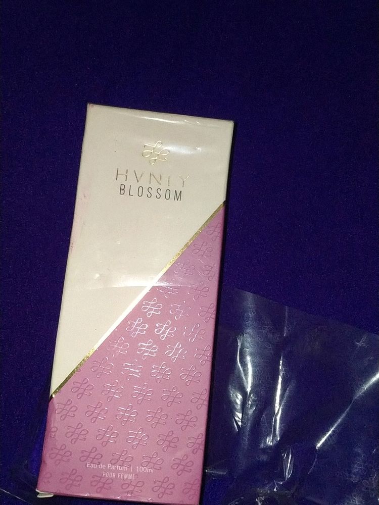 HVNLY BLOSSOM 🌸🌸women Perfume