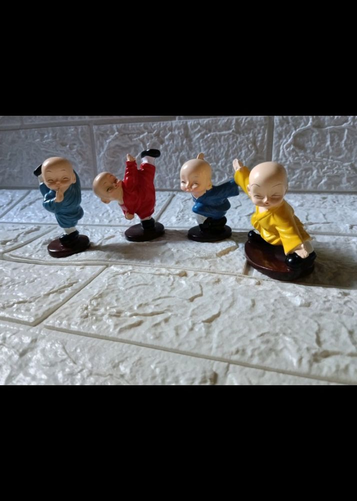 Kungfu Monh Set Of 4