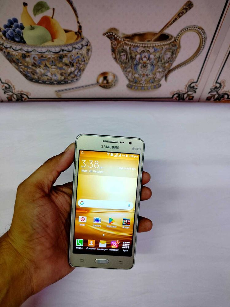 Samsung Galaxy Grand Prime 4G Smartphone.