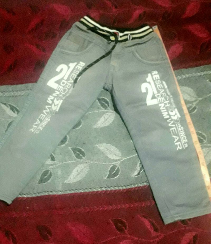 Gray Color Kid's Pant In Good Condition