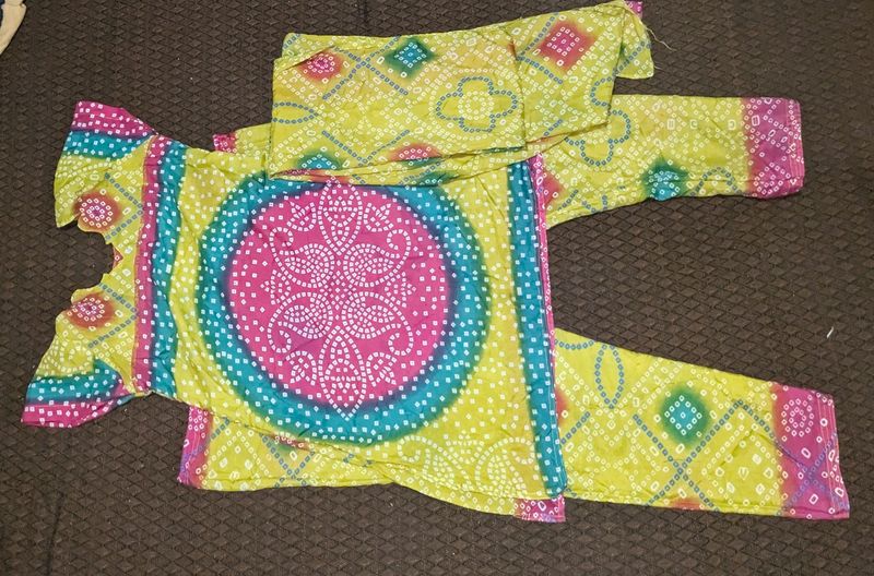 Kurta Set (Top, Pant, Dupatta)