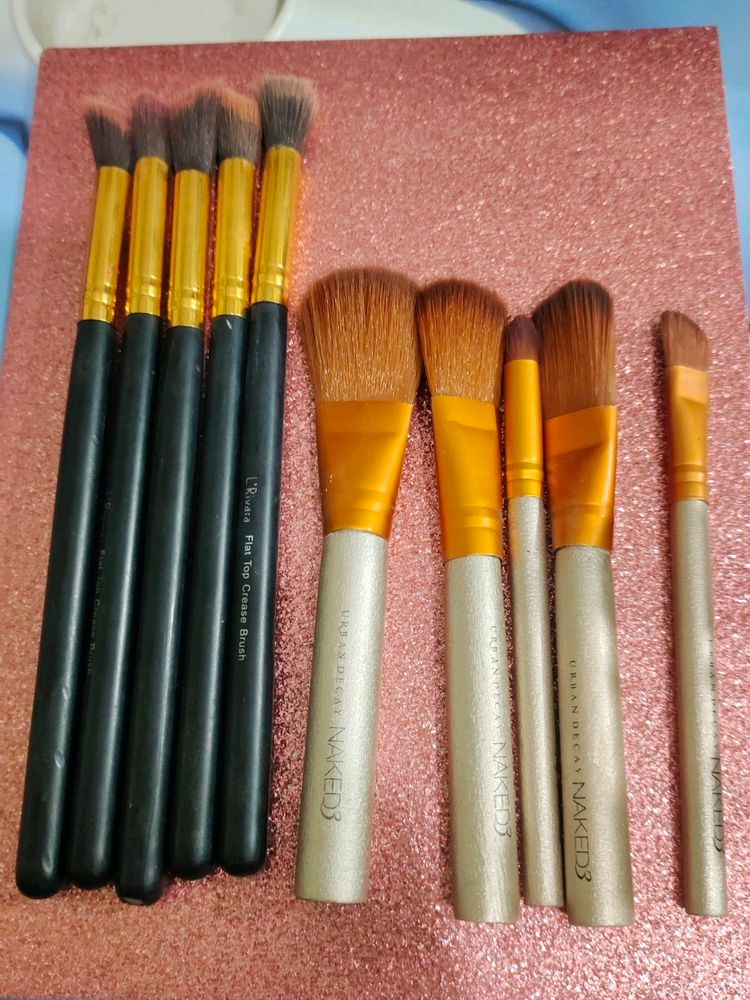 Makeup Brushes