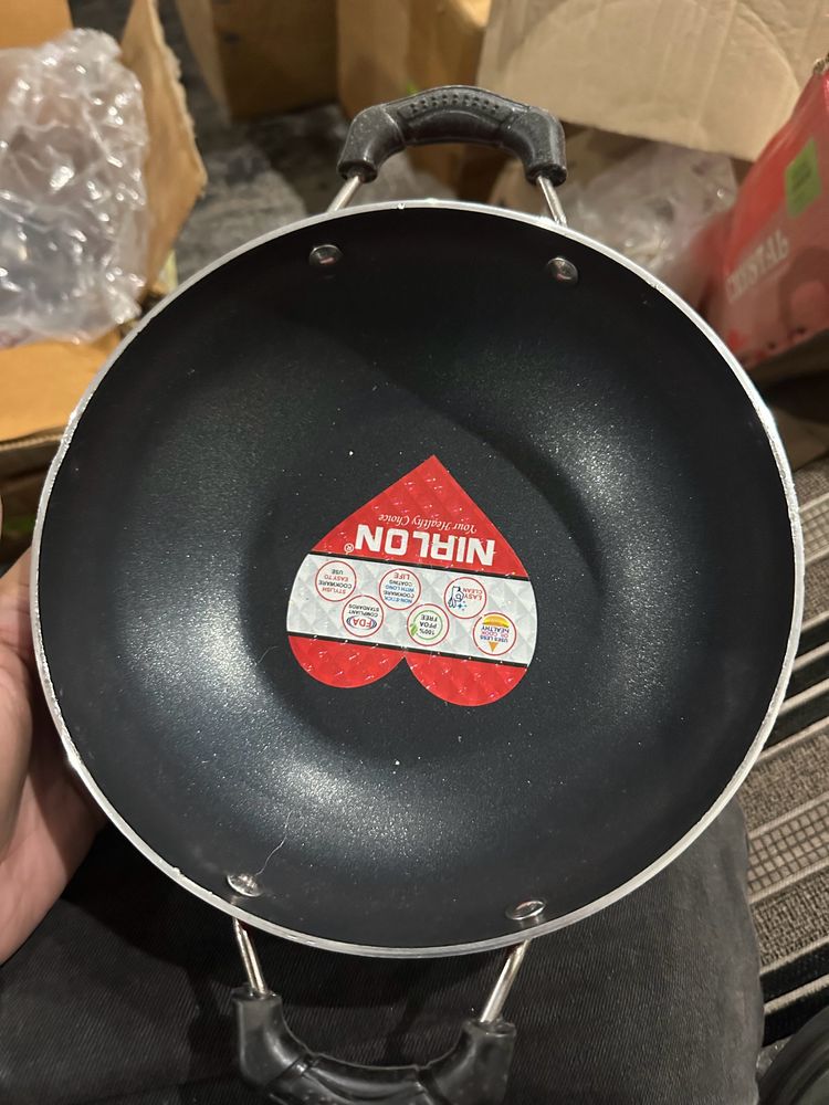 Nirlon 2-3 Litre Kadhai Unused