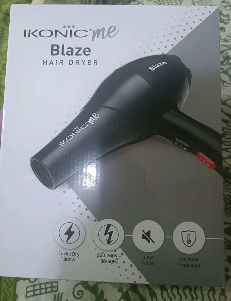 Ikonic me Blaze Hair Dryer Black 🖤