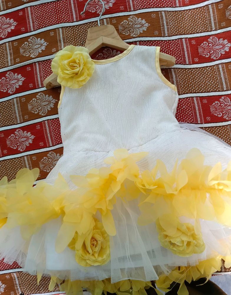 Beautiful Frock With Hair Scarf Flowers