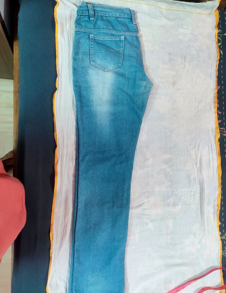 Jeans With Length 41