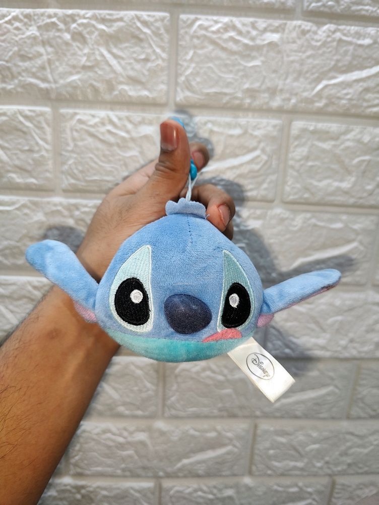 Smiley Stitch Keycharm