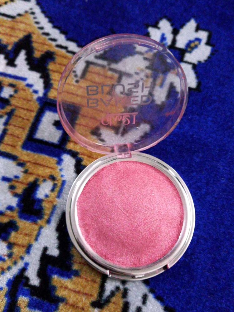 New Glam21 Baked Blush