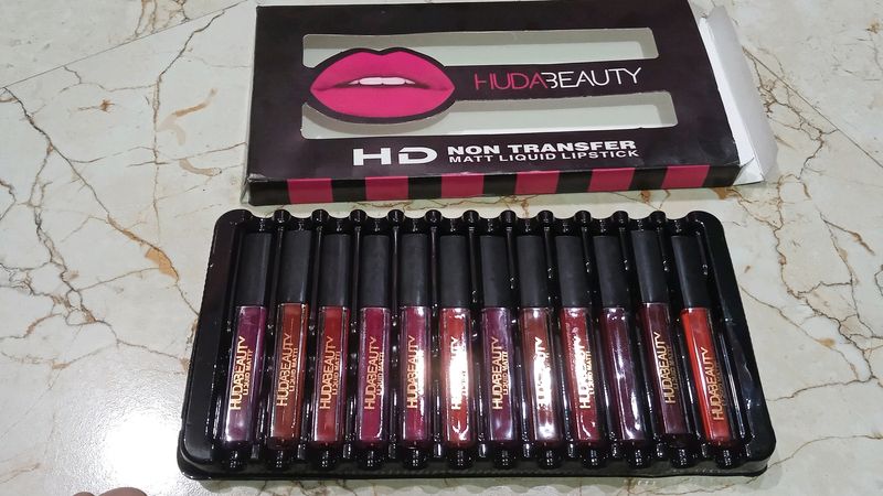 Huda Beauty, Matt Liquid Lipstick