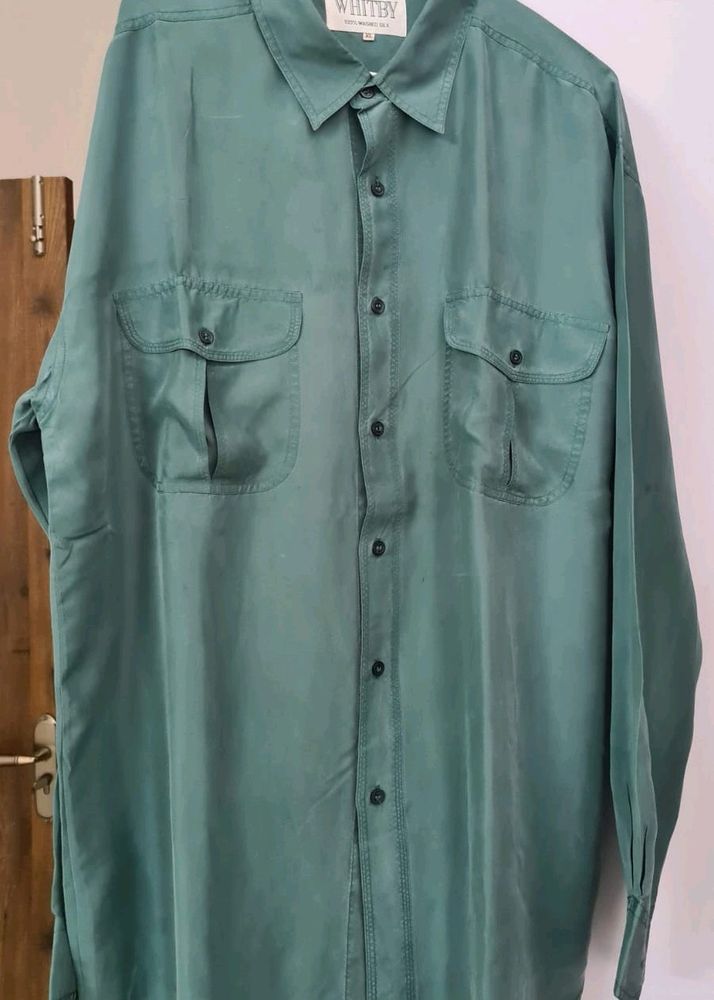 Whitby Washed Silk Shirt: Classy Green colour