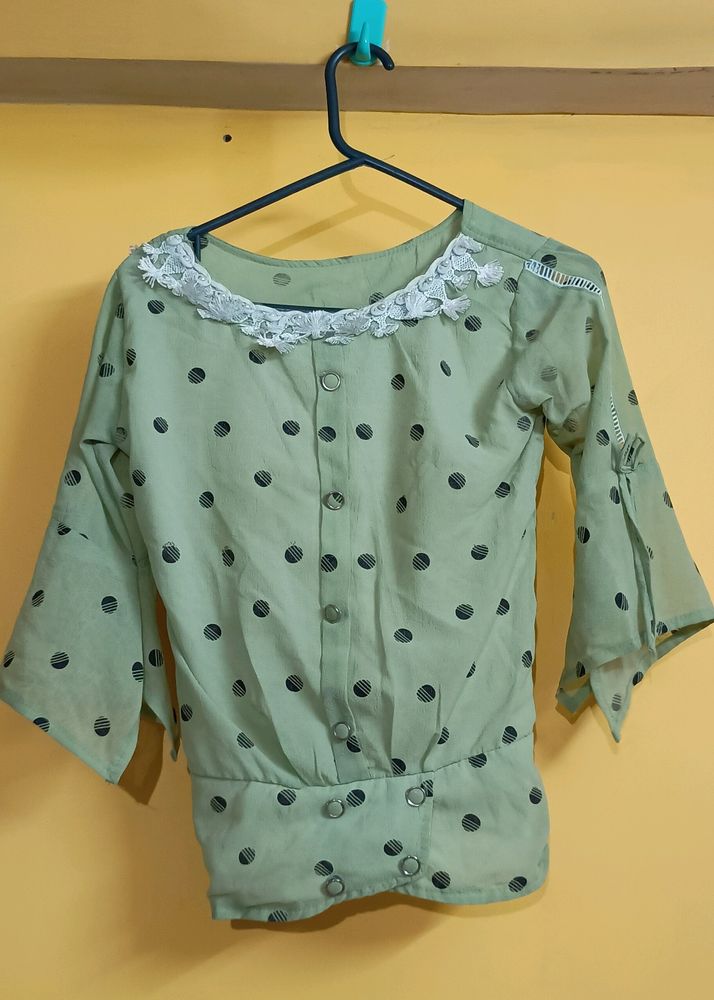 Women Printed Top With 3/4 Sleeves