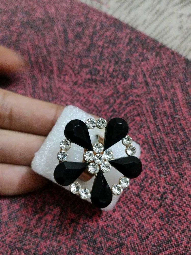 Silver And Black Stone Ring