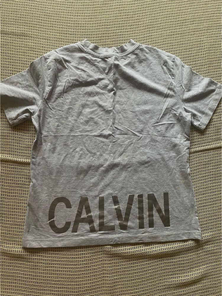 Calvin Klein Tshirt