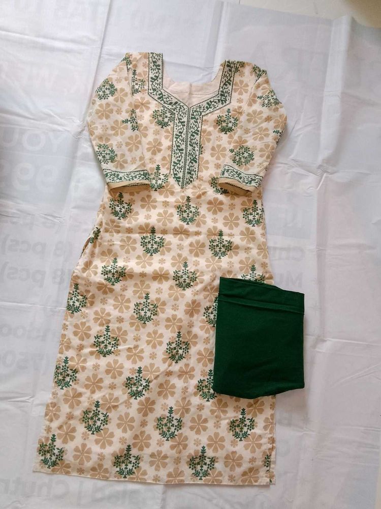 Kurti  Legins Set (3 Inch Margin )