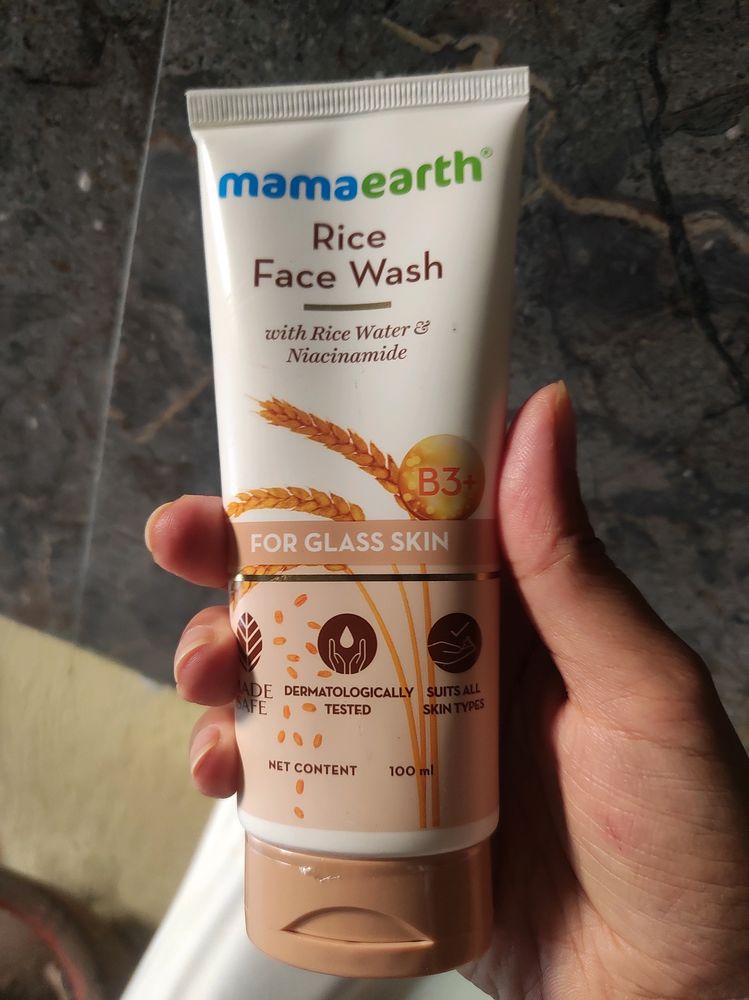 Mamaearth Rice Facewash