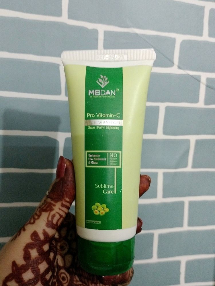 Vitamin C Facewash Gel