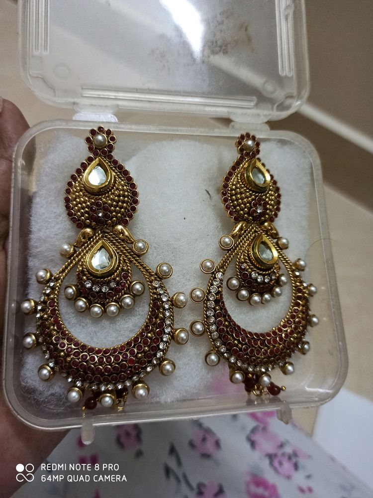 Maharani Ear Ring Set