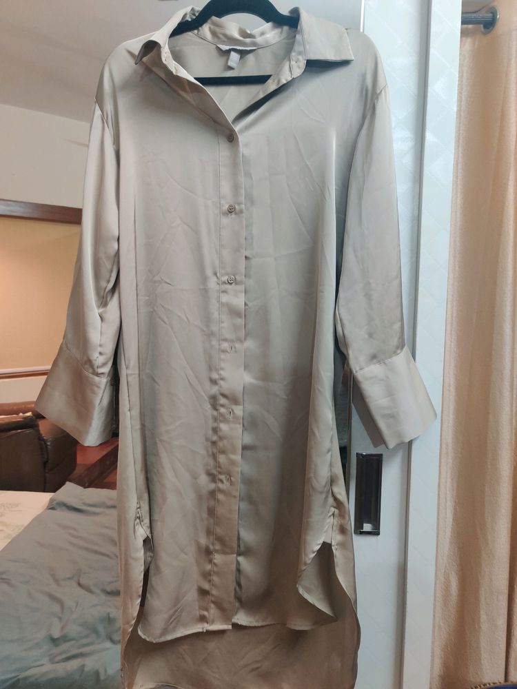 H&M Satin Long shirt