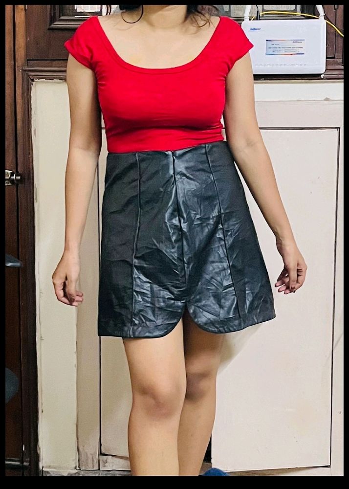 ZARA LEATHER SKIRT Waist Upto 34