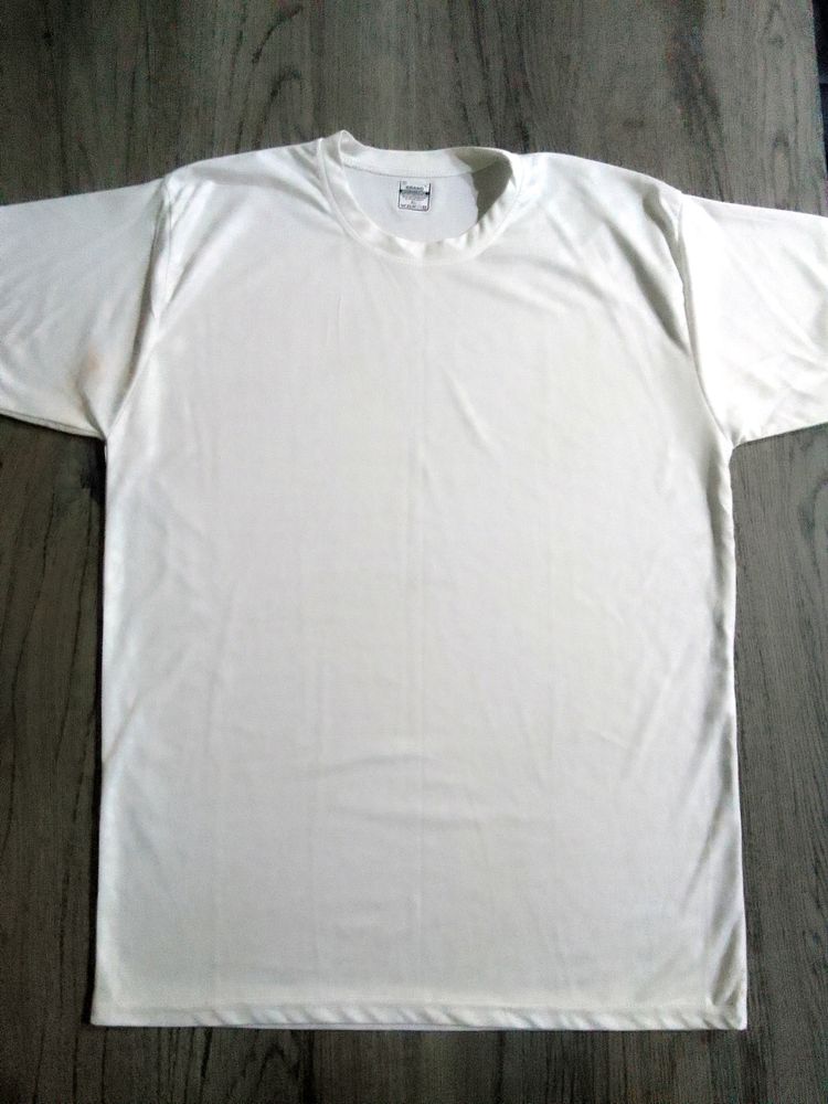 White Tshirt For Men