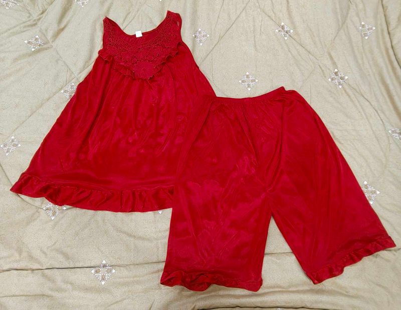 ❤️Fancy Marhoon Lace Nightsuit❤️