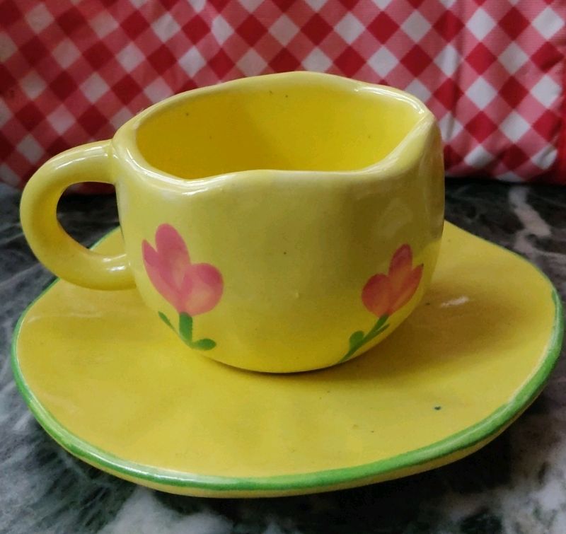 Yellow Spring Ceramic Cup