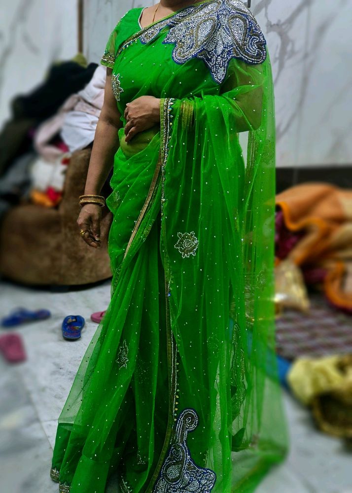 Very Beautfull Parrot Green Net Saree